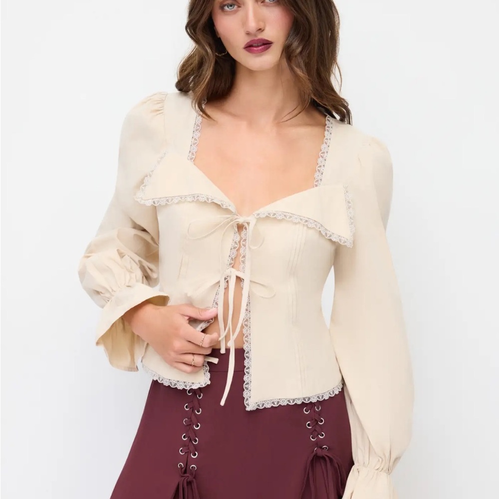 Cider Cream Lace-Trimmed Blouse